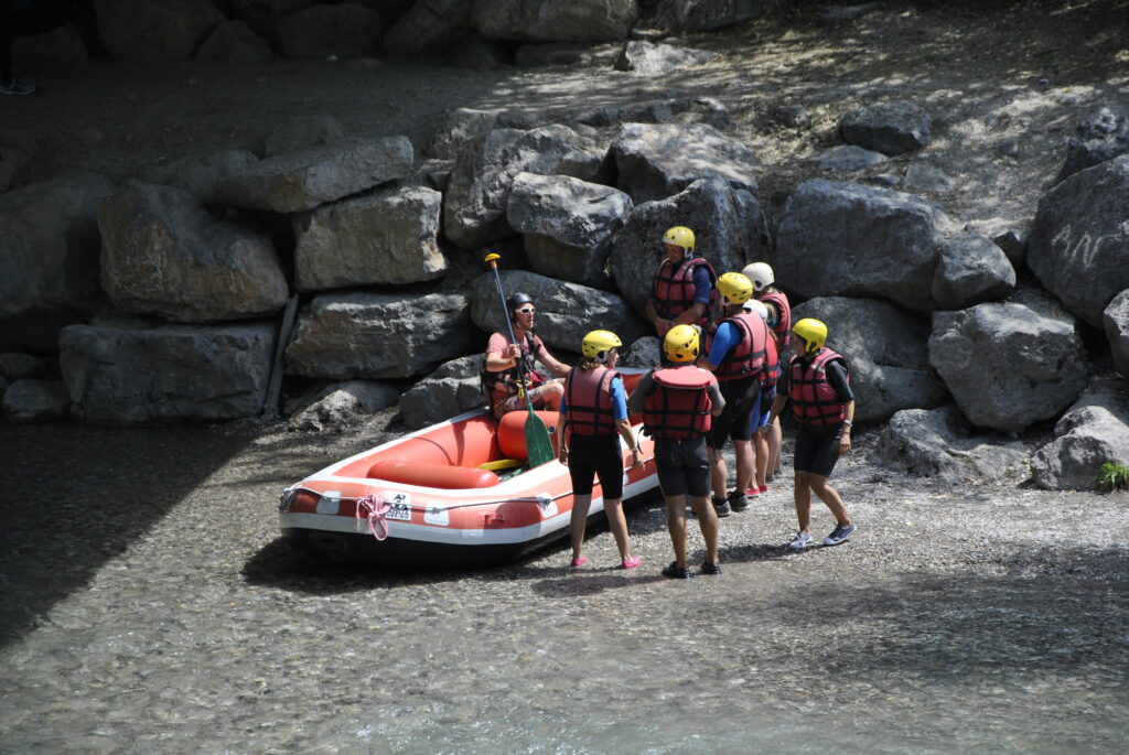Francia-Gorges du Verdon-rafting-gommone