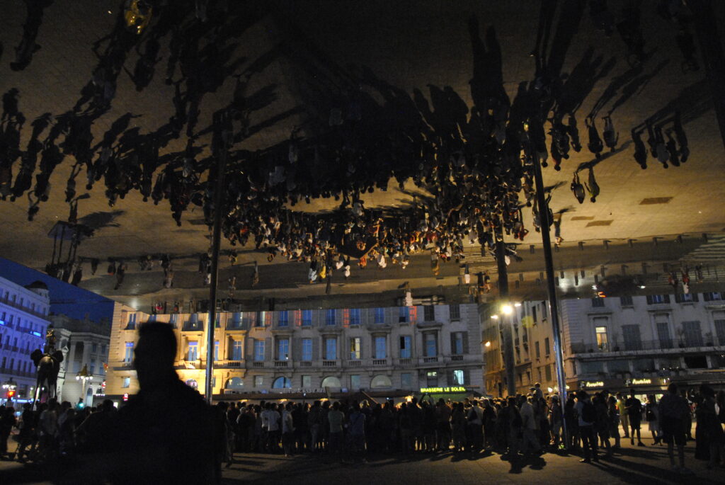 Francia-Provenza-Marsiglia-Vieux Port-pubblico